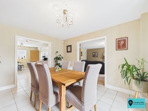 Dining Room- click for photo gallery